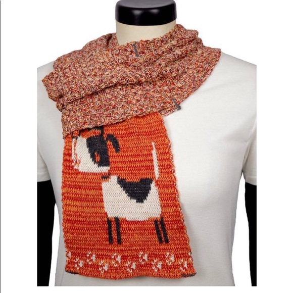 Scarf - Picture 1 of 5